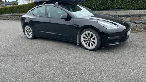 TESLA Model 3 Long Range AWD varmepumpe, hengerfeste, evt. box