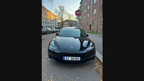 TESLA Model 3 Long Range AWD