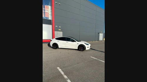 TESLA Model 3 Performance AWD
