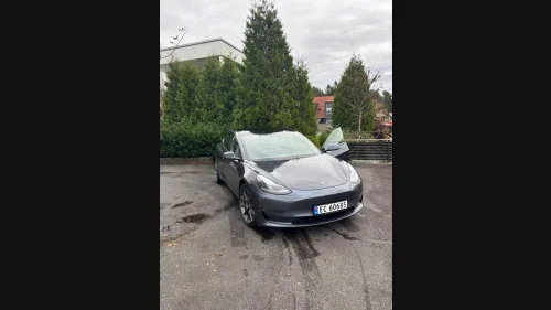 TESLA Model 3 Long Range AWD/Hengerfeste/Premium Interiør