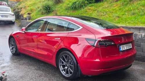 TESLA Model 3 Long Range AWD