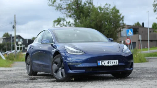 TESLA Model 3 Long Range AWD