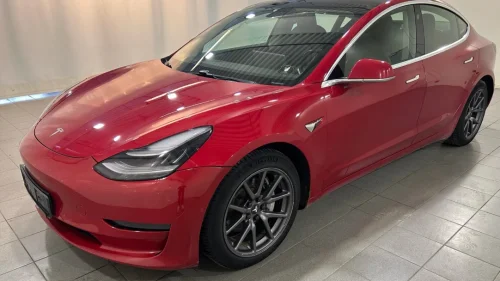 TESLA Model 3 LONG RANGE DM AW/LAVT KM/GARANTI/PANO/STOR B.R.560KM