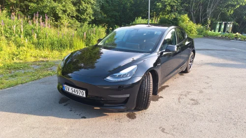 TESLA Model 3 Long Range AWD