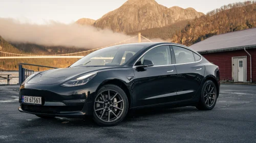 TESLA Model 3 Long Range AWD