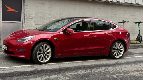 TESLA Model 3 Long Range AWD
