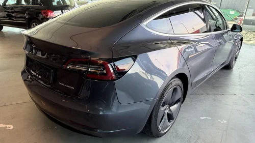 TESLA Model 3 Long Range - 4WD - Autopilot - Hengerfeste - Tar innb