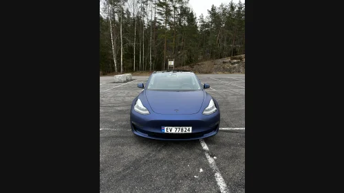 TESLA Model 3 Long Range AWD med avtagbar hengerfeste