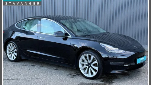 TESLA Model 3 Performance 489 HK 530 WLTP AWD Krok Autopilot 1 Eier