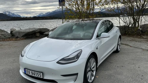 TESLA Model 3 Long Range AWD