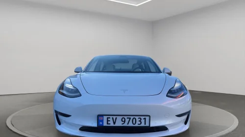 TESLA Model 3 Long Range AWD / Nye Vinterdekk / 560km / Garanti