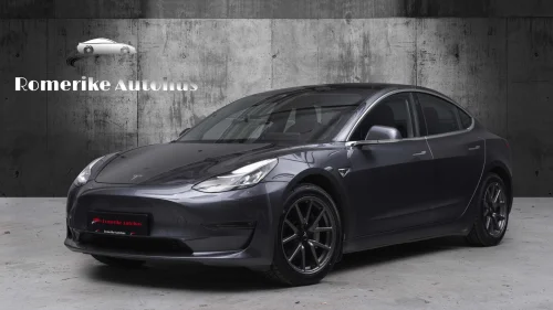 TESLA Model 3 Long Range AWD // AP, Premium Lyd, KROK, 19" Sport++