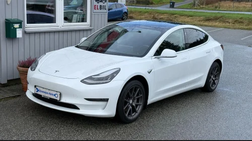 TESLA Model 3 Long Range Awd