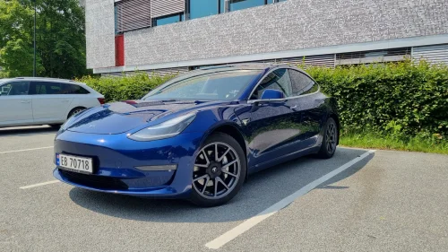 TESLA Model 3 Long Range AWD