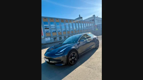TESLA Model 3 Long Range AWD