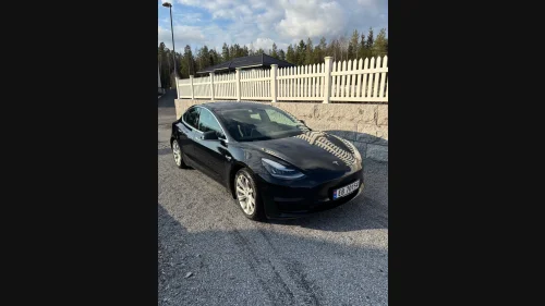 TESLA Model 3 Long Range AWD