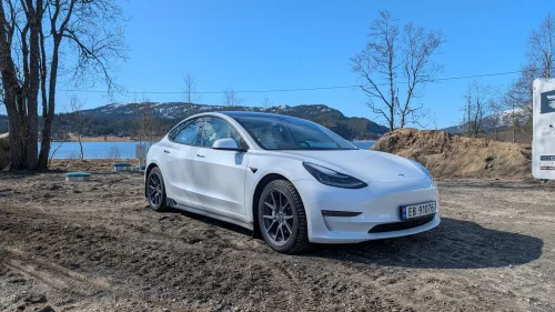TESLA Model 3 Long Range AWD