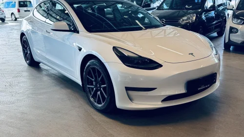 TESLA Model 3 LR - 4WD - Varmepumpe - Hengerfeste - LEASING