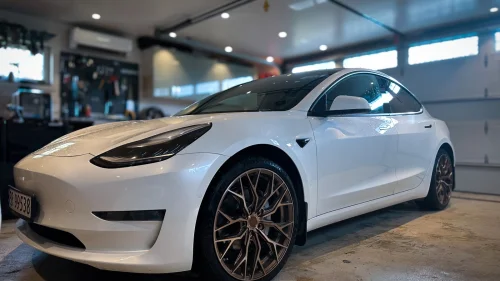 TESLA Model 3 Long Range AWD