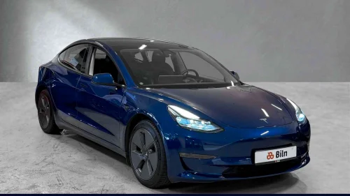TESLA Model 3 Long Range AWD /Krok/Skinn/Autopilot/Varmepumpe/1 eier!