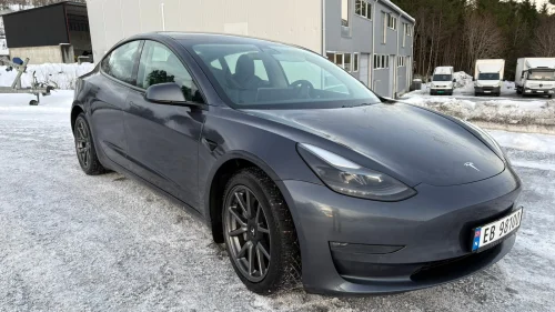 TESLA Model 3 Long Range AWD