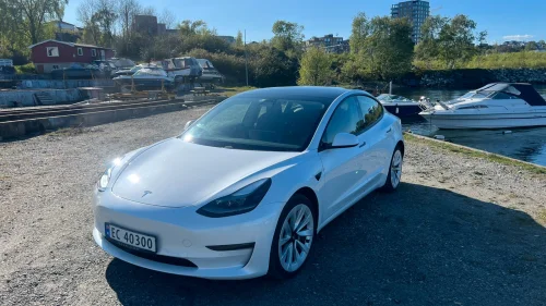 TESLA Model 3 Long Range AWD