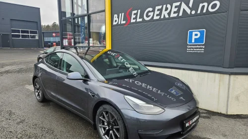 TESLA Model 3 Long Range AWD | Skinn | Autopilot | Facelift | H.feste