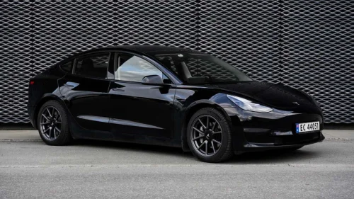TESLA Model 3 Long Range AWD 614KM/498HK/RATT.V/V.PUMPE/EL.BAKLUKE/