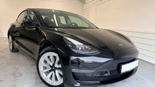 TESLA Model 3 Long Range AWD 614KM-Panorama-Hengerfeste-Premium-Varme