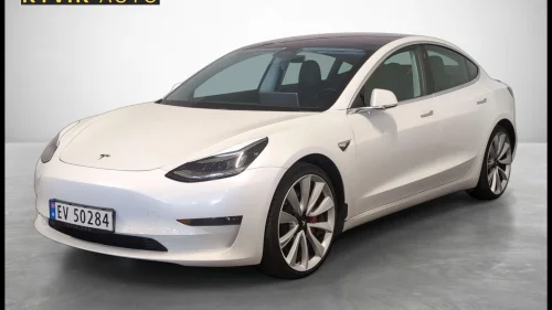 TESLA Model 3 EU-02.2027|VELHOLDT|PERFORMANCE|483HK|ADAPTIVE CRUISE