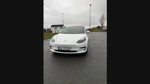 TESLA Model 3 Long Range AWD