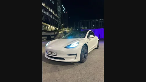 TESLA Model 3 Long Range AWD
