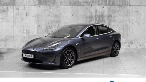 TESLA Model 3 Long Range AWD Premiumlyd/Varmepumpe/Skinn