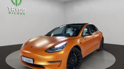 TESLA Model 3 Long Range AWD / Folie / Påkostet / Premium / Garanti
