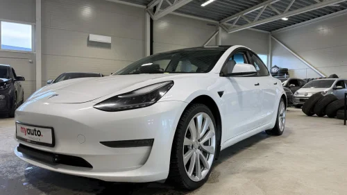TESLA Model 3 LR/462Hk/Skinn/Navi/DAB+/Cruise/Panorama ++