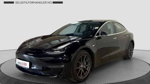 TESLA Model 3 LONG RANGE/AWD/PANORAMA/SKINN/1-EIER