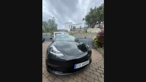 TESLA Model 3 Performance AWD