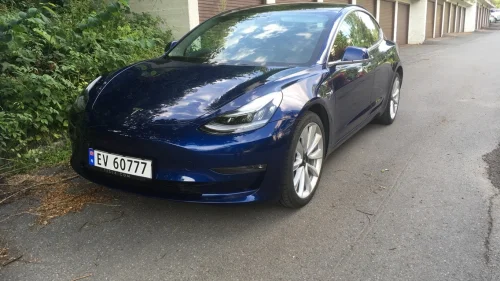 TESLA Model 3 Long Range AWD