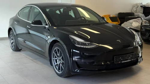 TESLA Model 3 Long Range AWD Autopilot Skinn Vinterpakke EU-04.2027