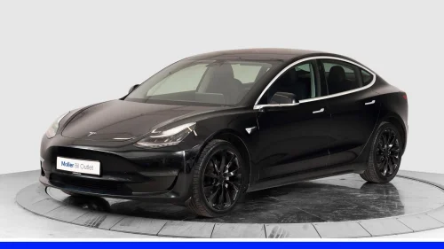 TESLA Model 3 Long Range AWD - R.Kam, Pano, LED, Navi, Cruise
