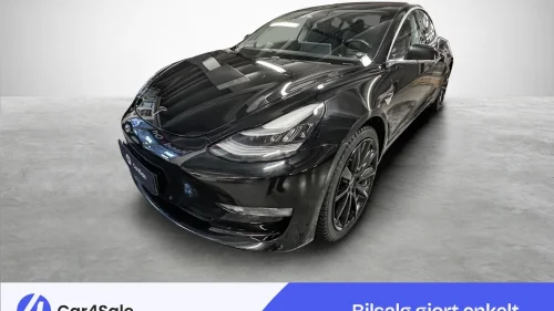 TESLA Model 3 Long Range AWD 560km / Autopilot / Premium / 19" / EU27