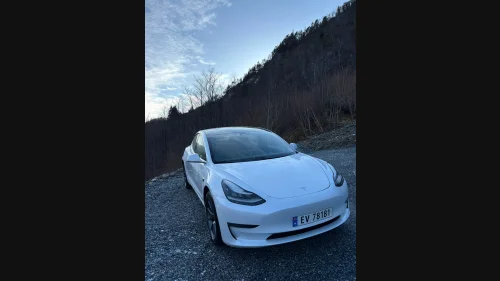 TESLA Model 3 Long Range AWD