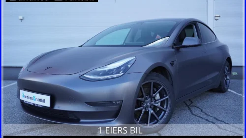 TESLA Model 3 LONG RANGE,SKINN,KROK,PANO,KAMERA,ACC,DAB+,VINTER