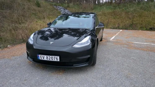 TESLA Model 3 Long Range AWD