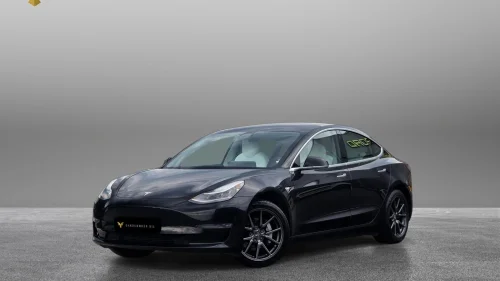 TESLA Model 3 Long Range/Dual Motor/560km/AP/Hengerfeste/Hvite seter