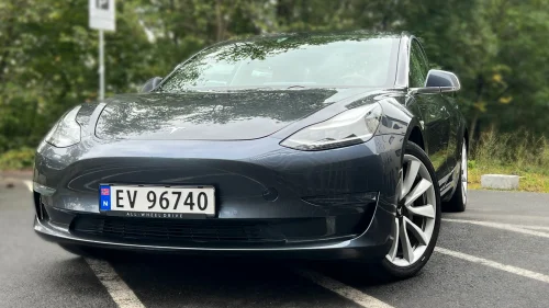 TESLA Model 3 Tesla Model 3 LR AWD – KROK / SKINN / PÅKOSTET SERVICE