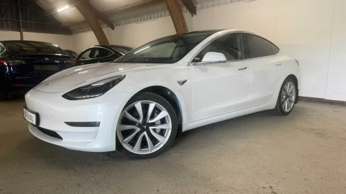 TESLA Model 3 LONG RANGE - AWD - HENGERFESTE - PREMIUM