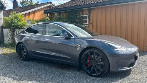 TESLA Model 3 Performance AWD