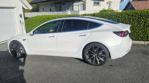 TESLA Model 3 Long Range AWD