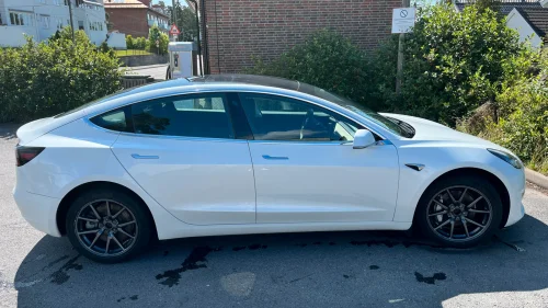 TESLA Model 3 LONG RANGE/AWD (4X4-DRIFT)/AUTOPILOT/HENGERF./V.DEKK